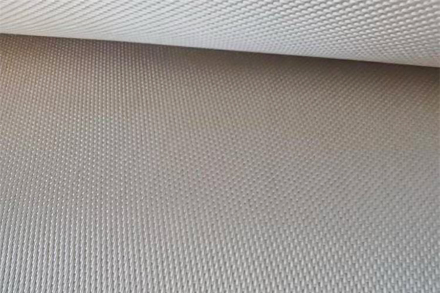Tessuto in fibra di vetro siliconico medio, ignifugo e isolante ad alta temperatura