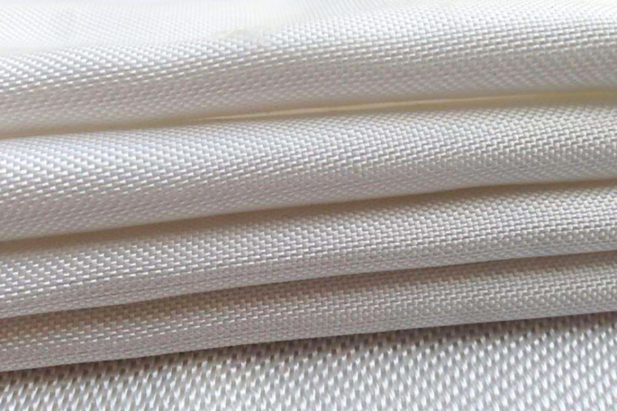 Tessuto in fibra di vetro ad alto contenuto di silice, ignifugo, resistente al calore e ignifugo